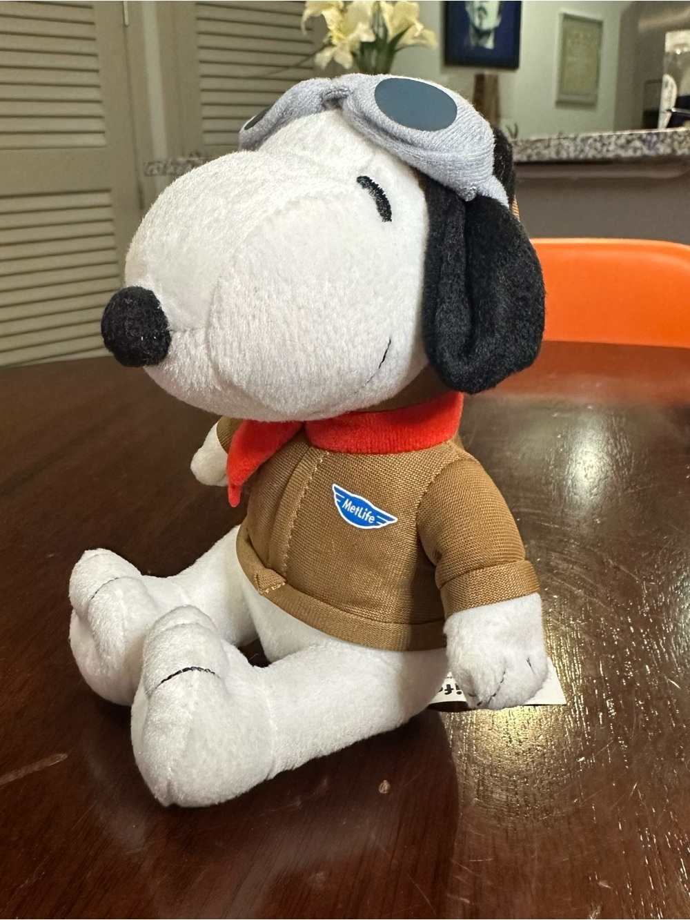 MetLife Snoopy Aviator Plush
Stuffed Animal with Scarf & Goggles Peanuts